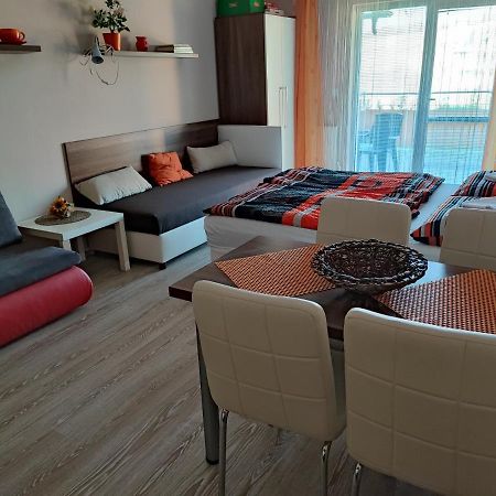 Slnecne Apartmany Podhajska Exterior photo